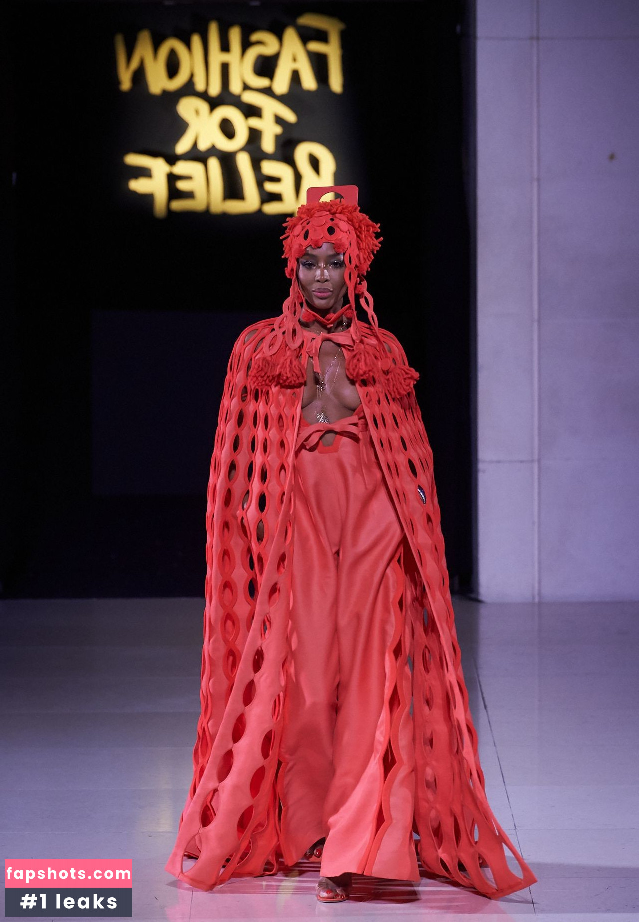 Naomi Campbell Nahé úniky fotek pouze od fanoušků #200 - Fapshots