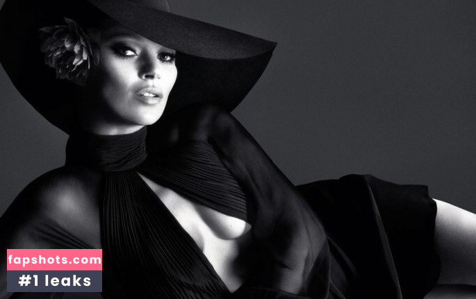 Naomi Campbell Nahé úniky fotek pouze od fanoušků #23 - Fapshots