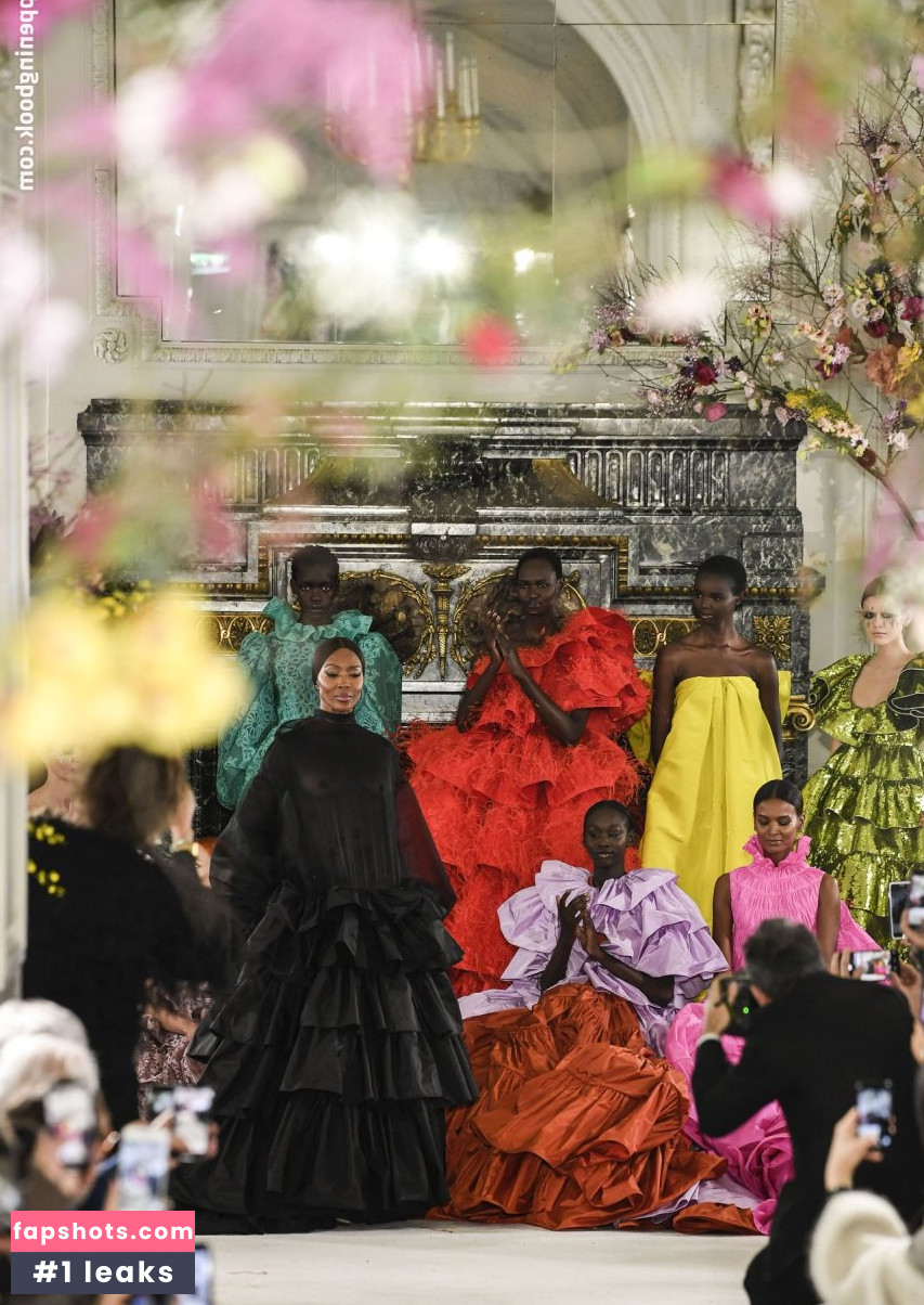 Naomi Campbell gallery photo #260