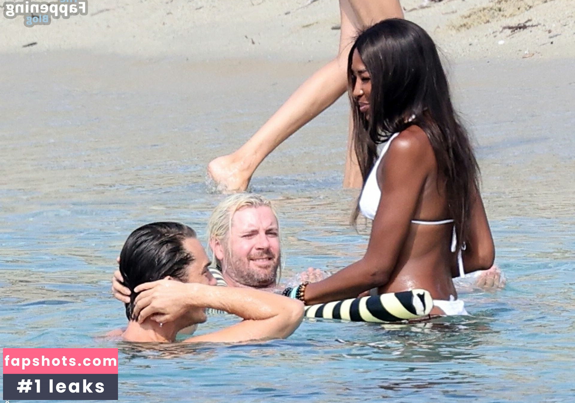 Naomi Campbell Nahé úniky fotek pouze od fanoušků #54 - Fapshots