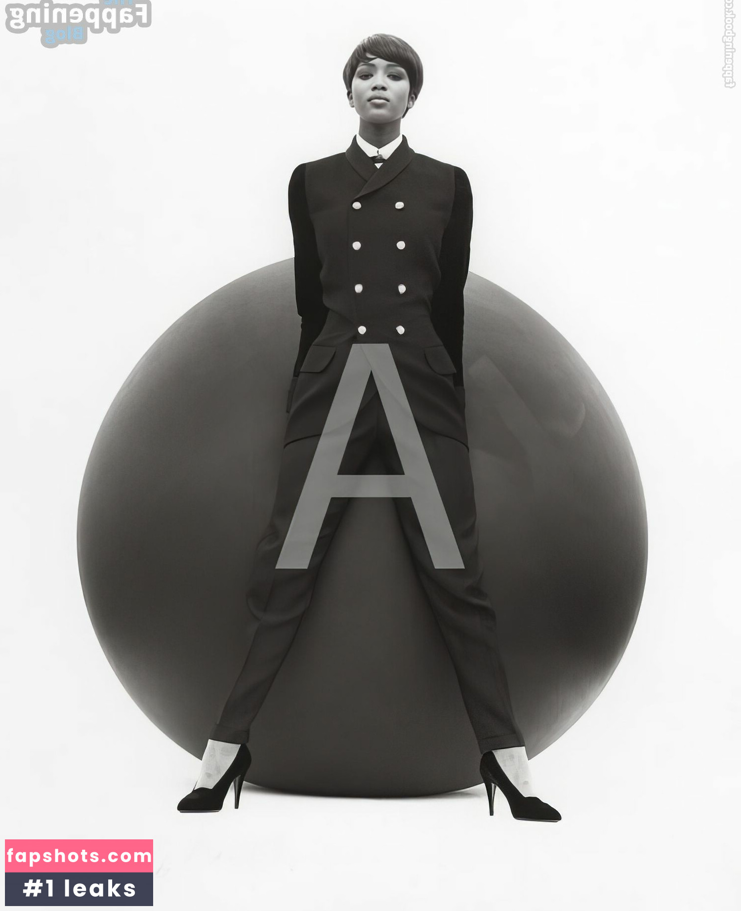 Naomi Campbell Nahé úniky fotek pouze od fanoušků #95 - Fapshots