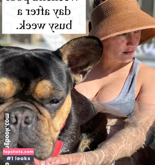 Naomi Kyle gallery photo #114