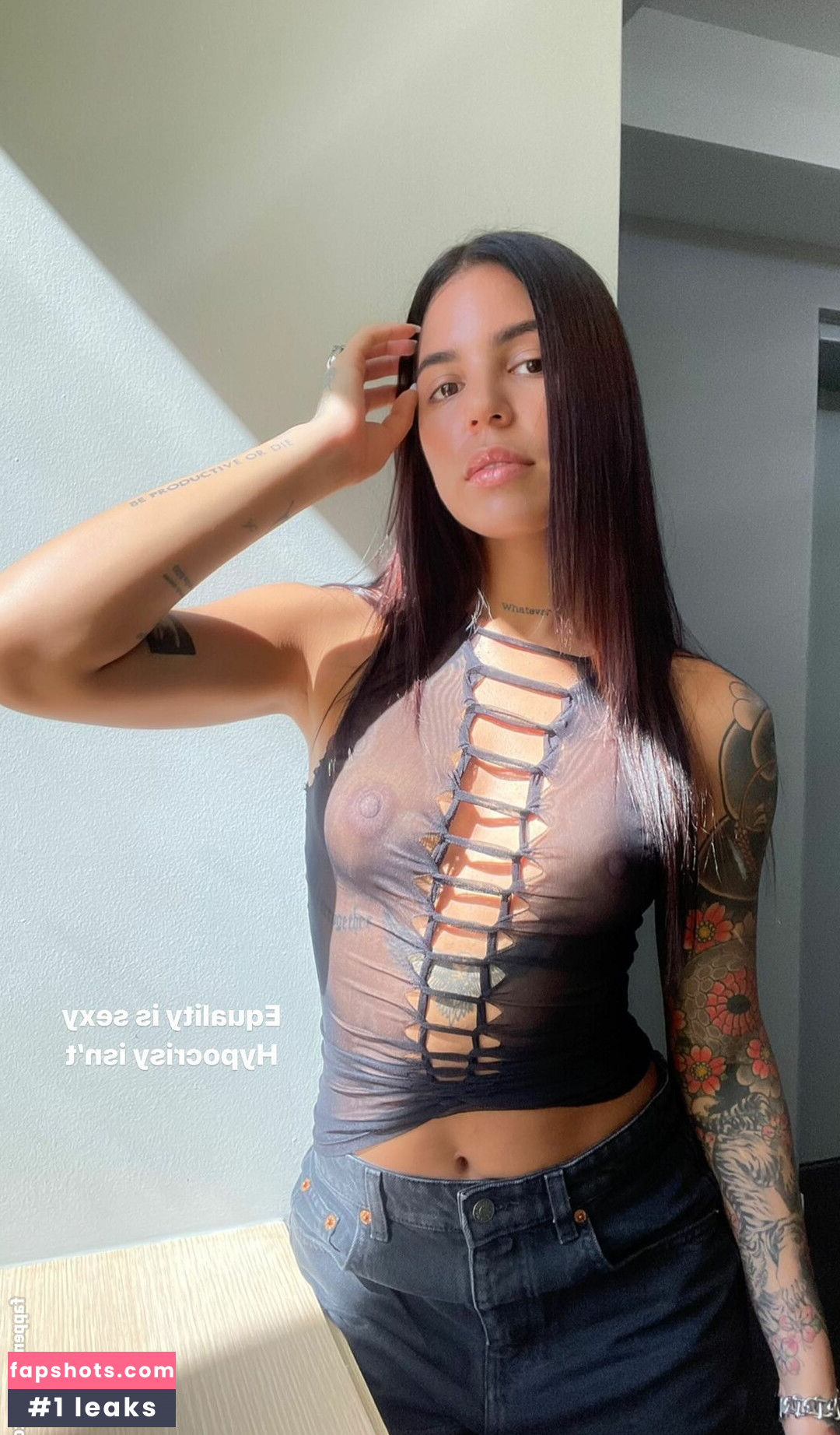 Naomi Luna gallery photo #10