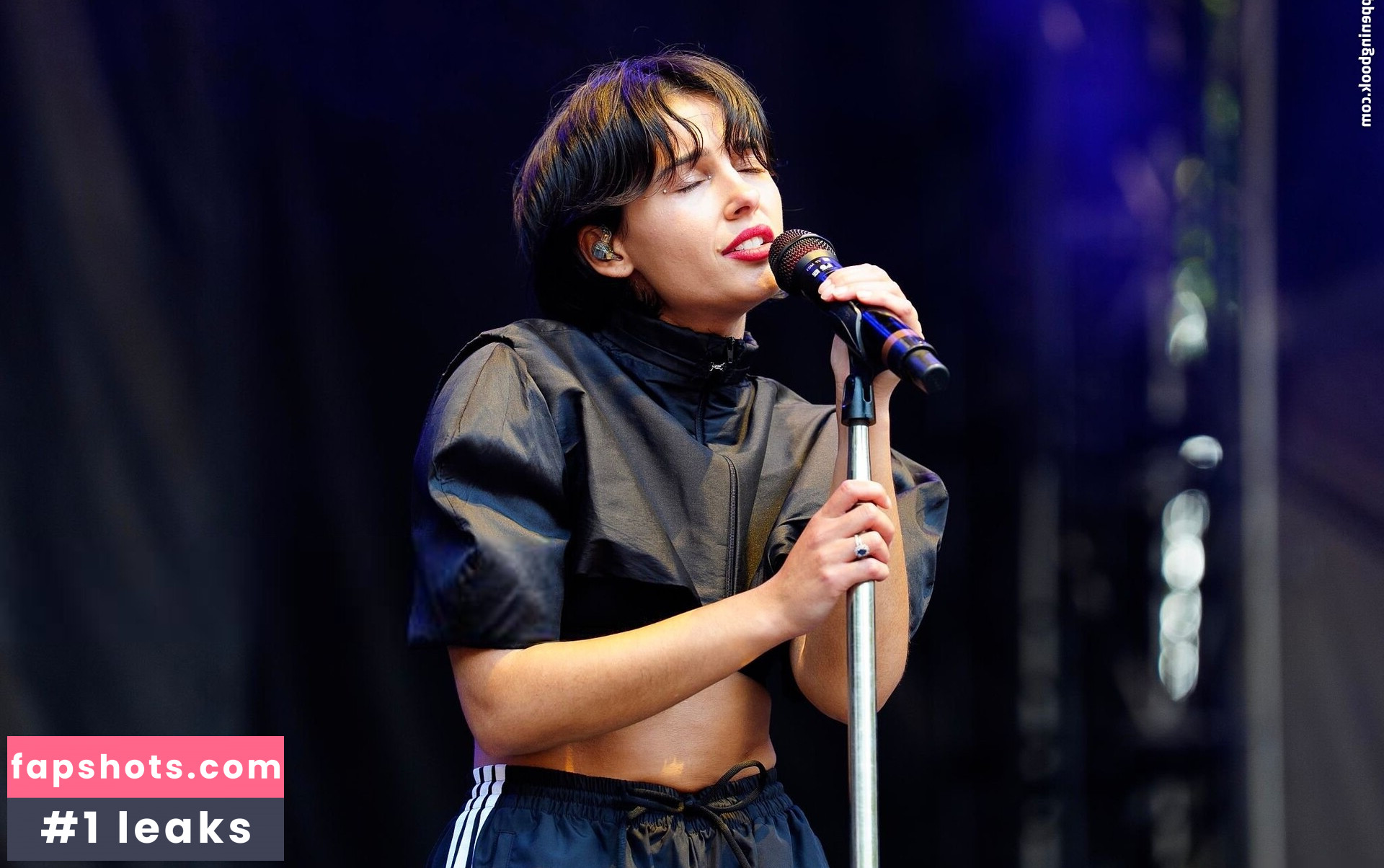 Naomi Scott Nude Leaks OnlyFans Photos #20 - LeakJerk