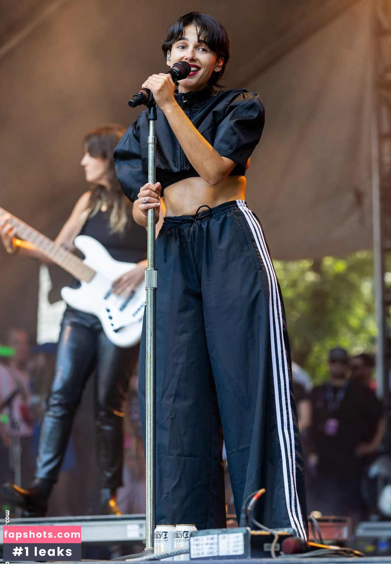 Naomi Scott Nude Leaks OnlyFans Photos #26 - LeakJerk