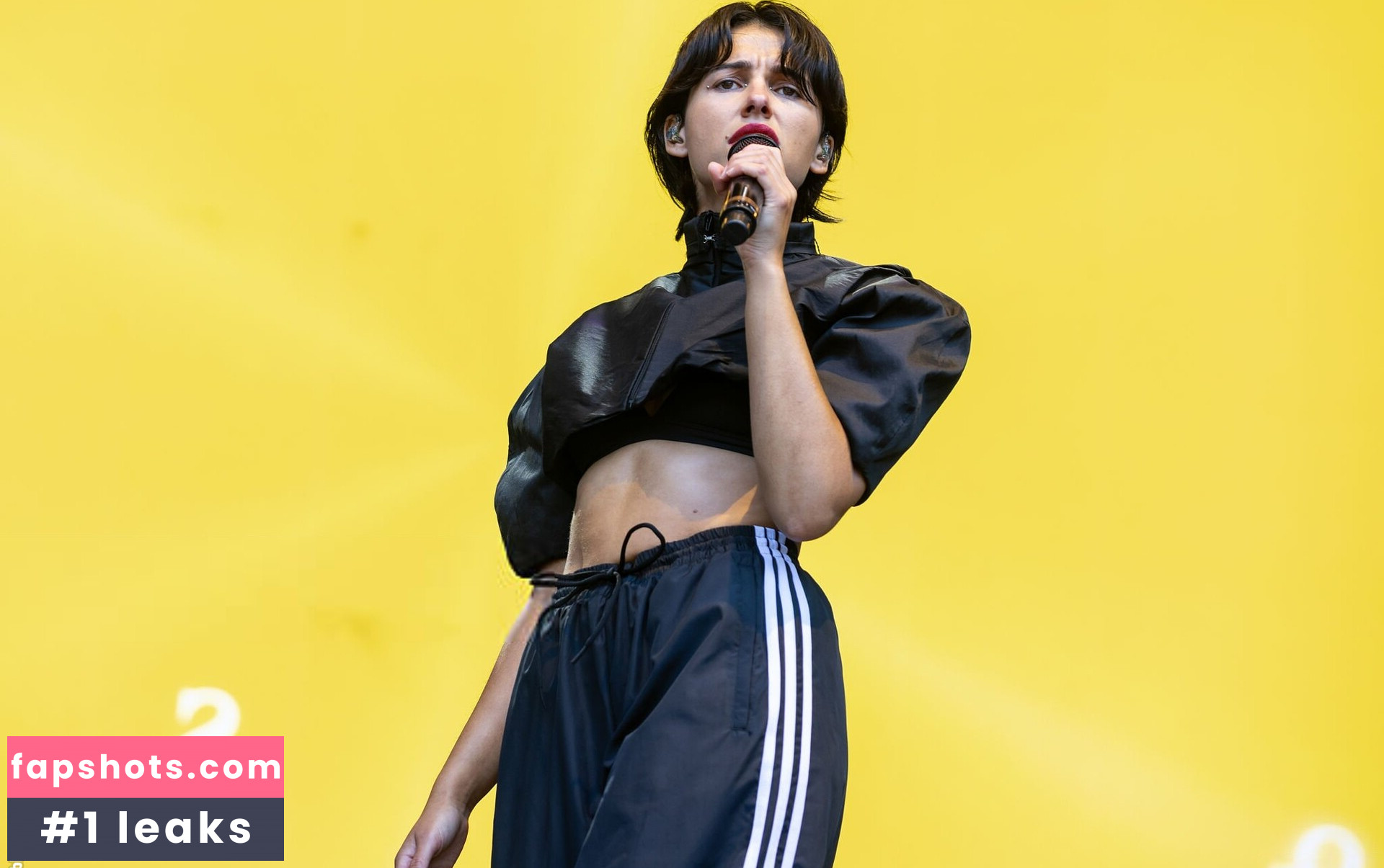 Naomi Scott Nude Leaks OnlyFans Photos #9 - LeakJerk