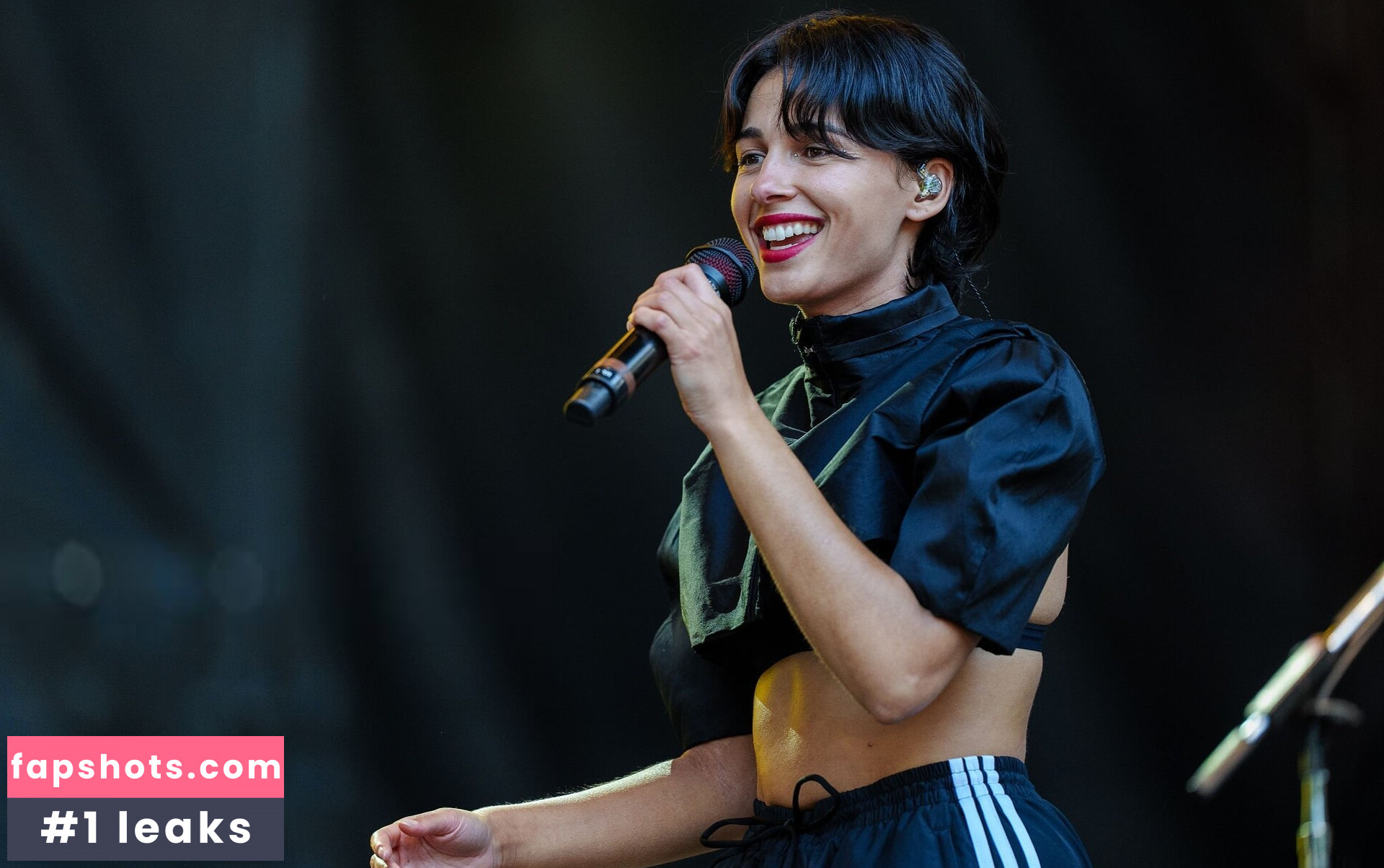 Naomi Scott Nude Leaks OnlyFans Photos #10 - LeakJerk