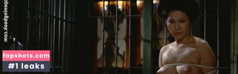 Naomi Tani gallery photo #25