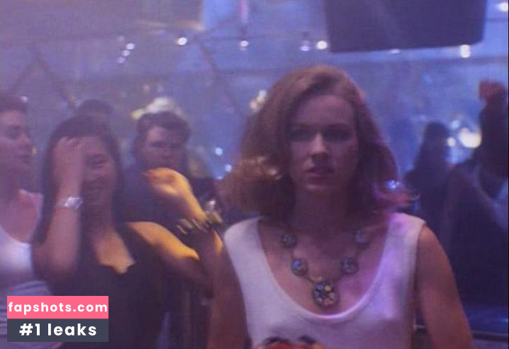 Naomi Watts Nahé úniky fotek pouze od fanoušků #128 - Fapshots