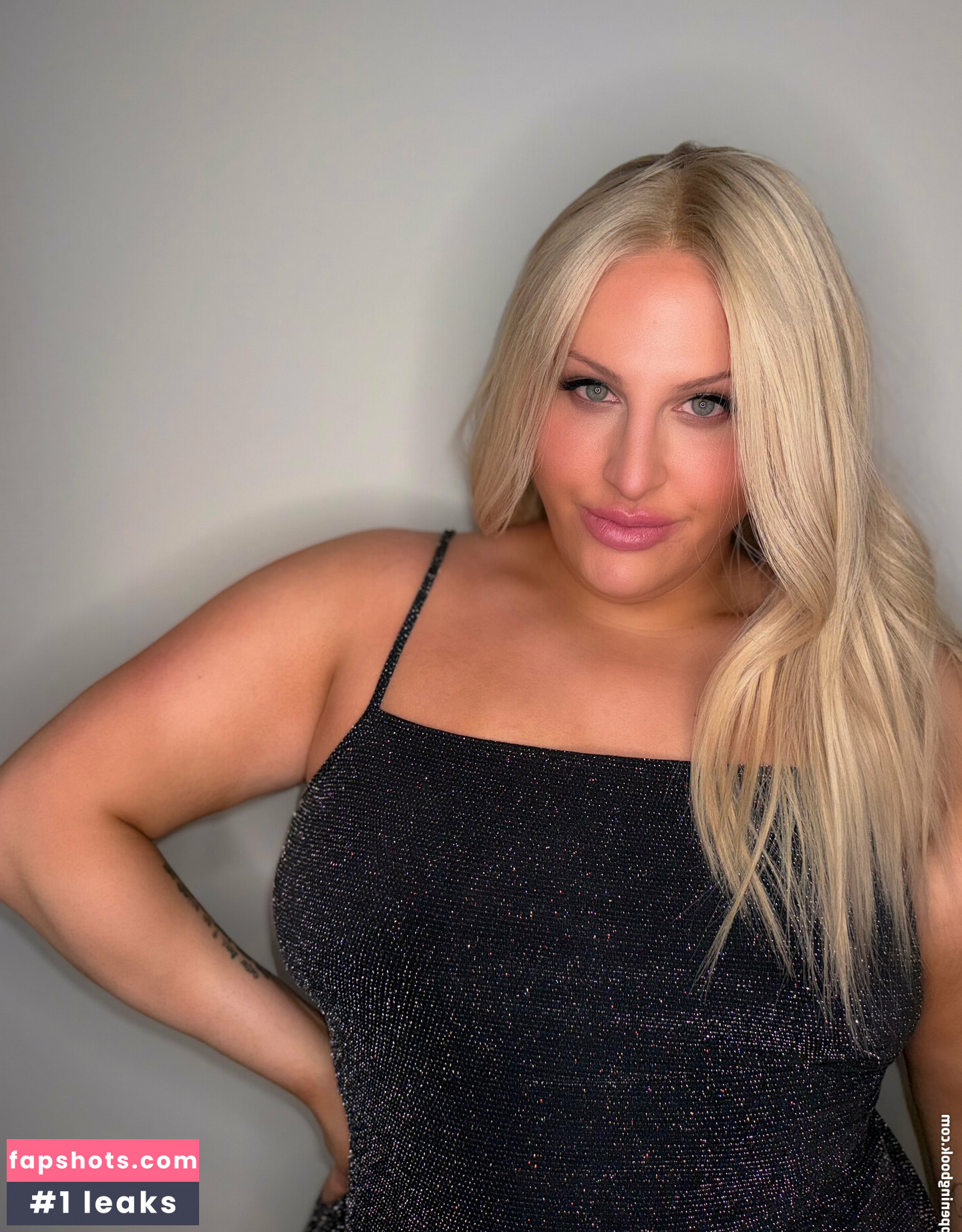 naomiplatinum Nude Leaks OnlyFans Photos #5 - Fapshots