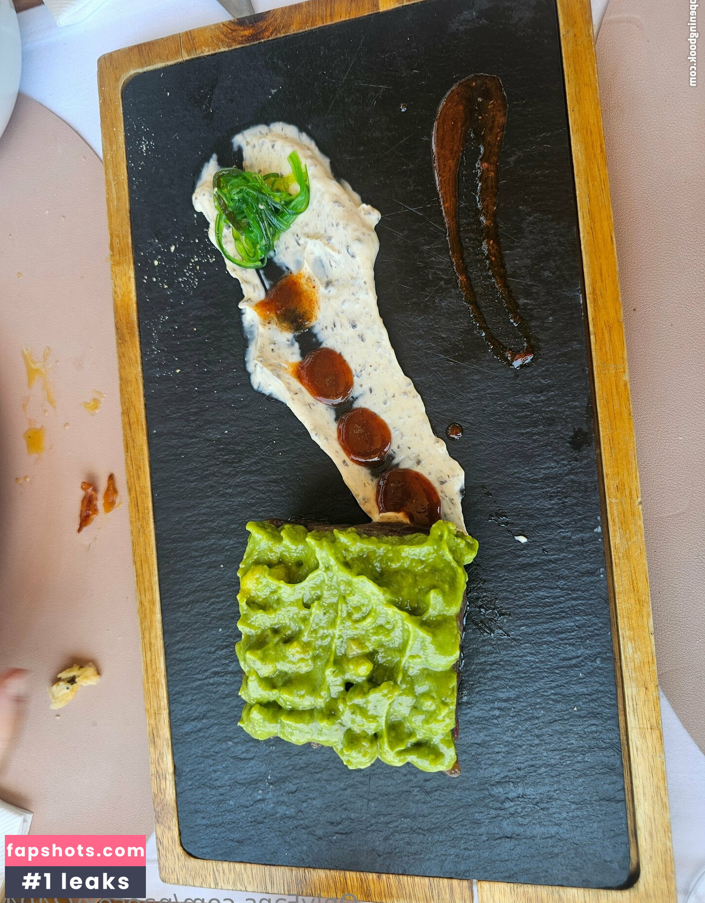 naosexy2404 nude babe gallery