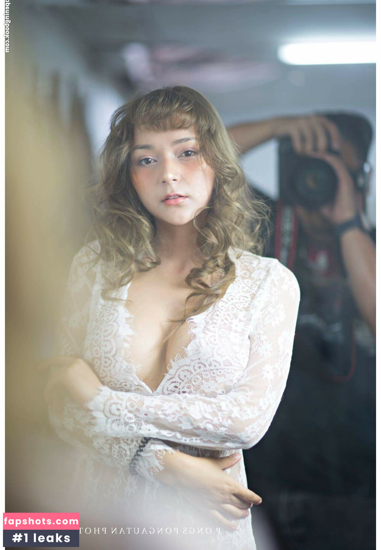 Napasorn Sudsai nude babe gallery