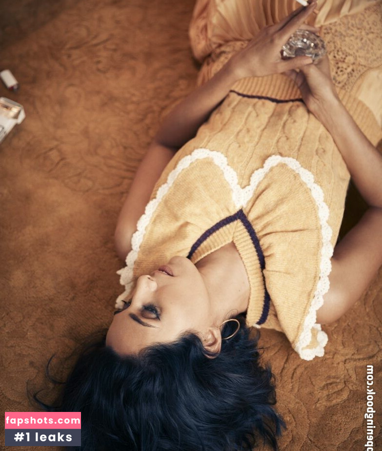 Narges Rashidi gallery photo #24