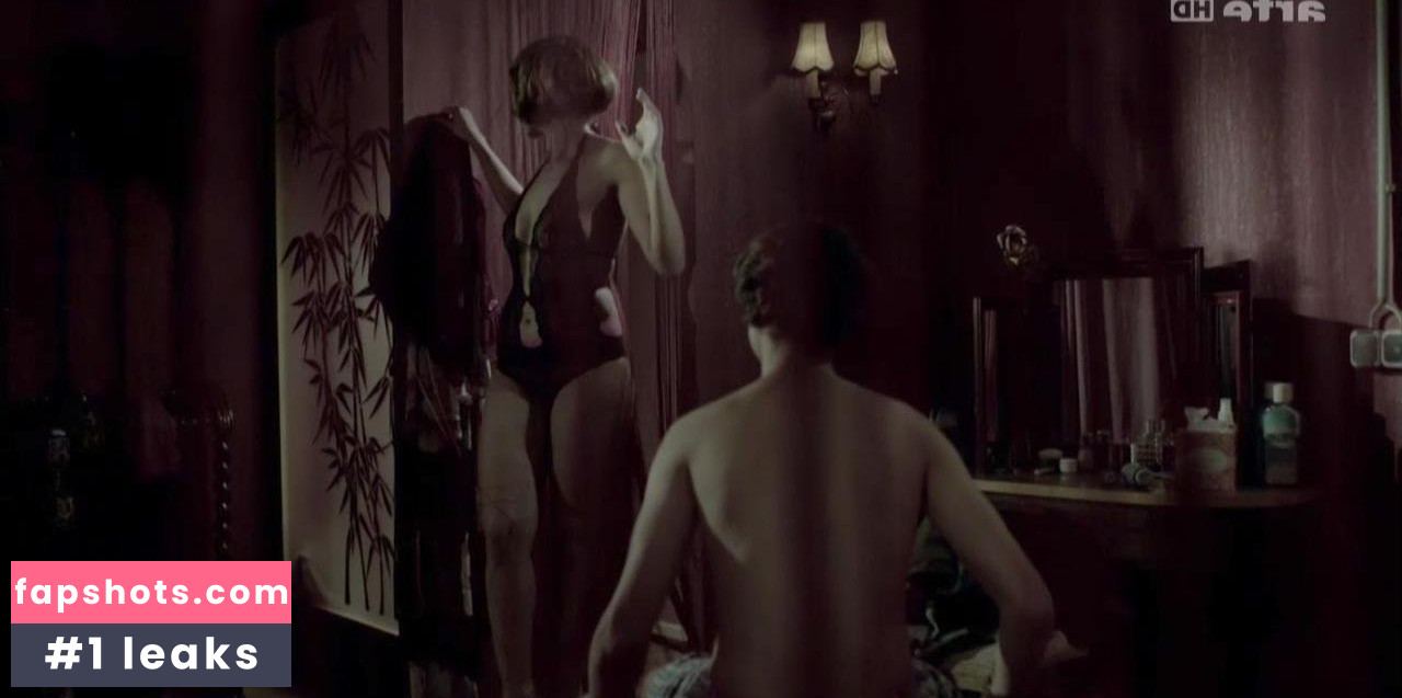 Narges Rashidi gallery photo #42