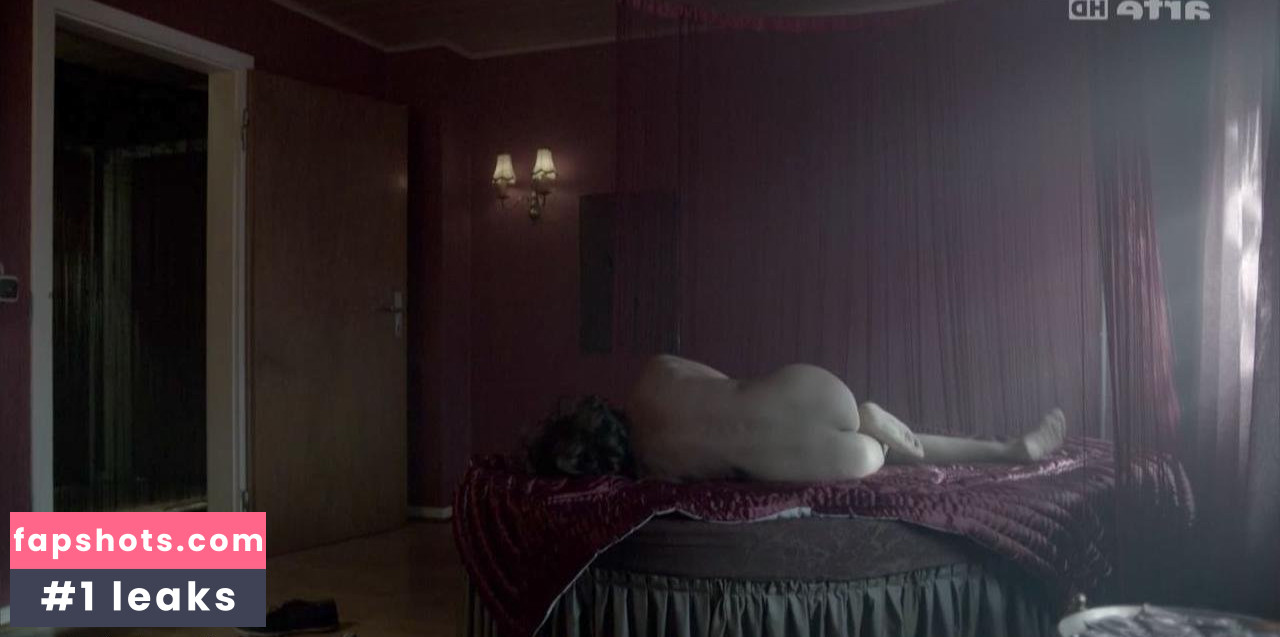 Narges Rashidi gallery photo #47