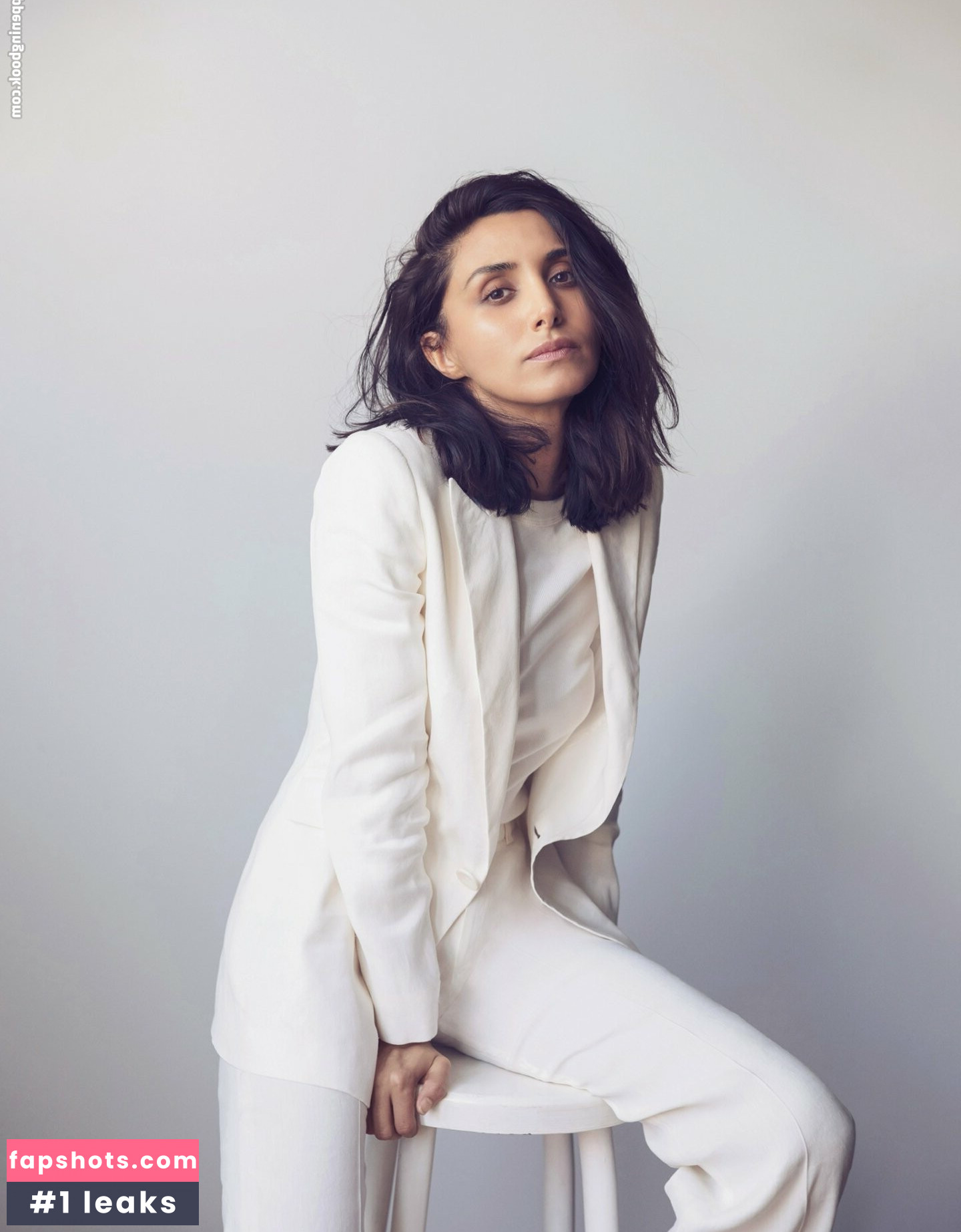 Narges Rashidi gallery photo #10