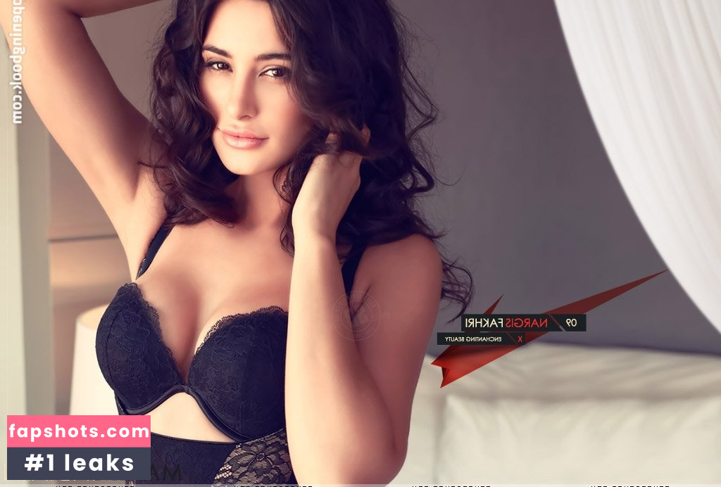 Nargis Fakhri Nahé úniky fotek pouze od fanoušků #5 - Fapshots