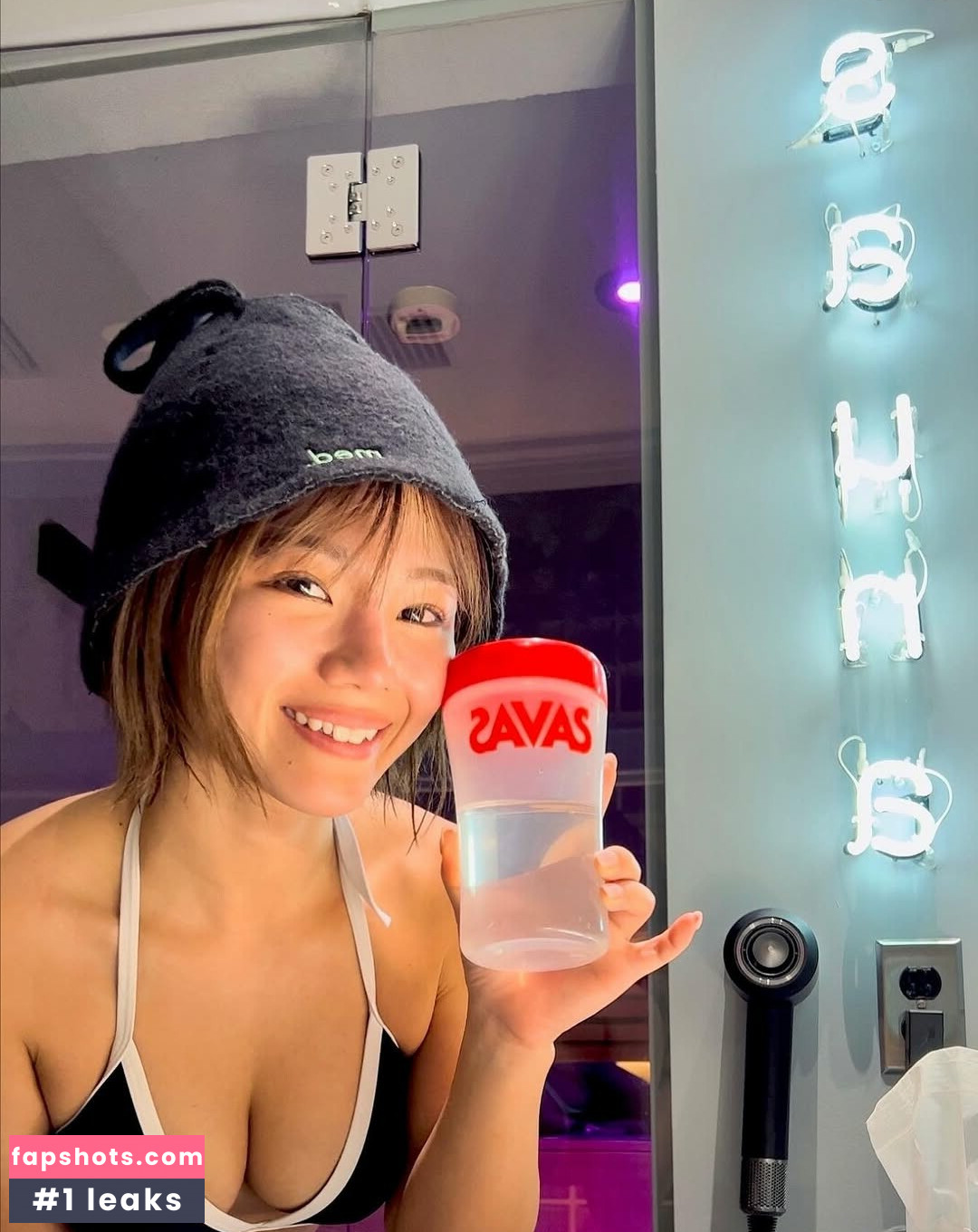 Narumi Ohkawa gallery photo #8