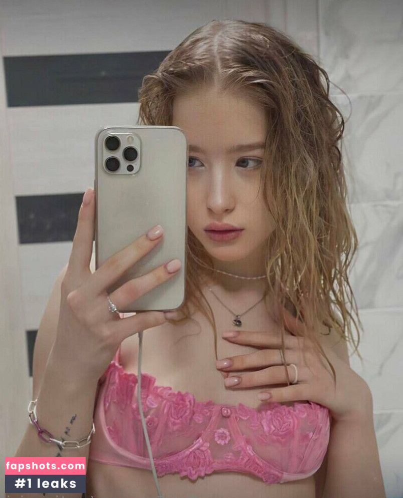 nastia_mini Nude Leaks OnlyFans Photos #28 - LeakJerk