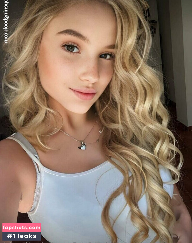 nastia_mini Nude Leaks OnlyFans Photos #9 - LeakJerk