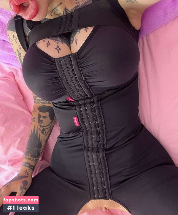 nasty_bimbo gallery photo #11