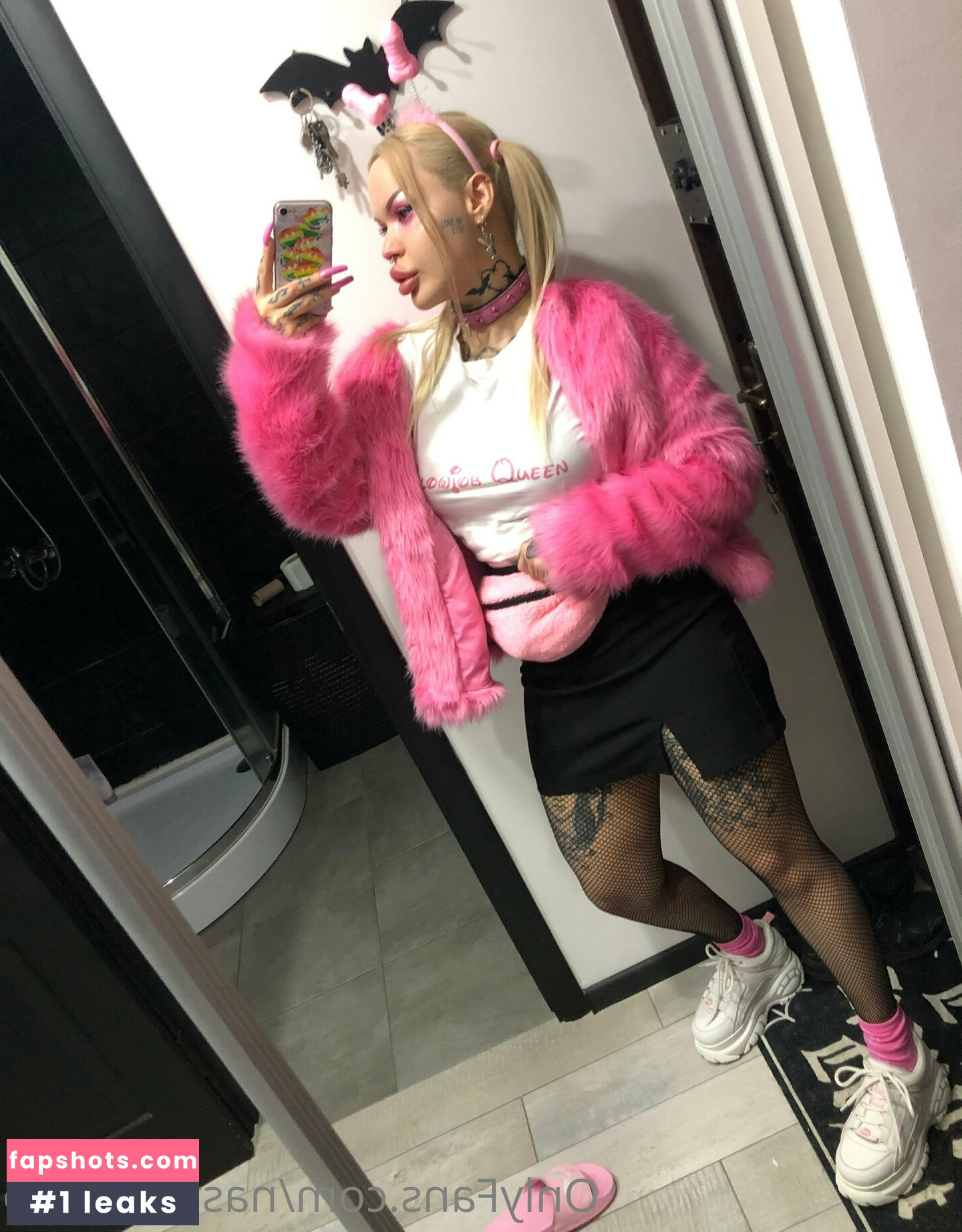 nasty_bimbo gallery photo #187