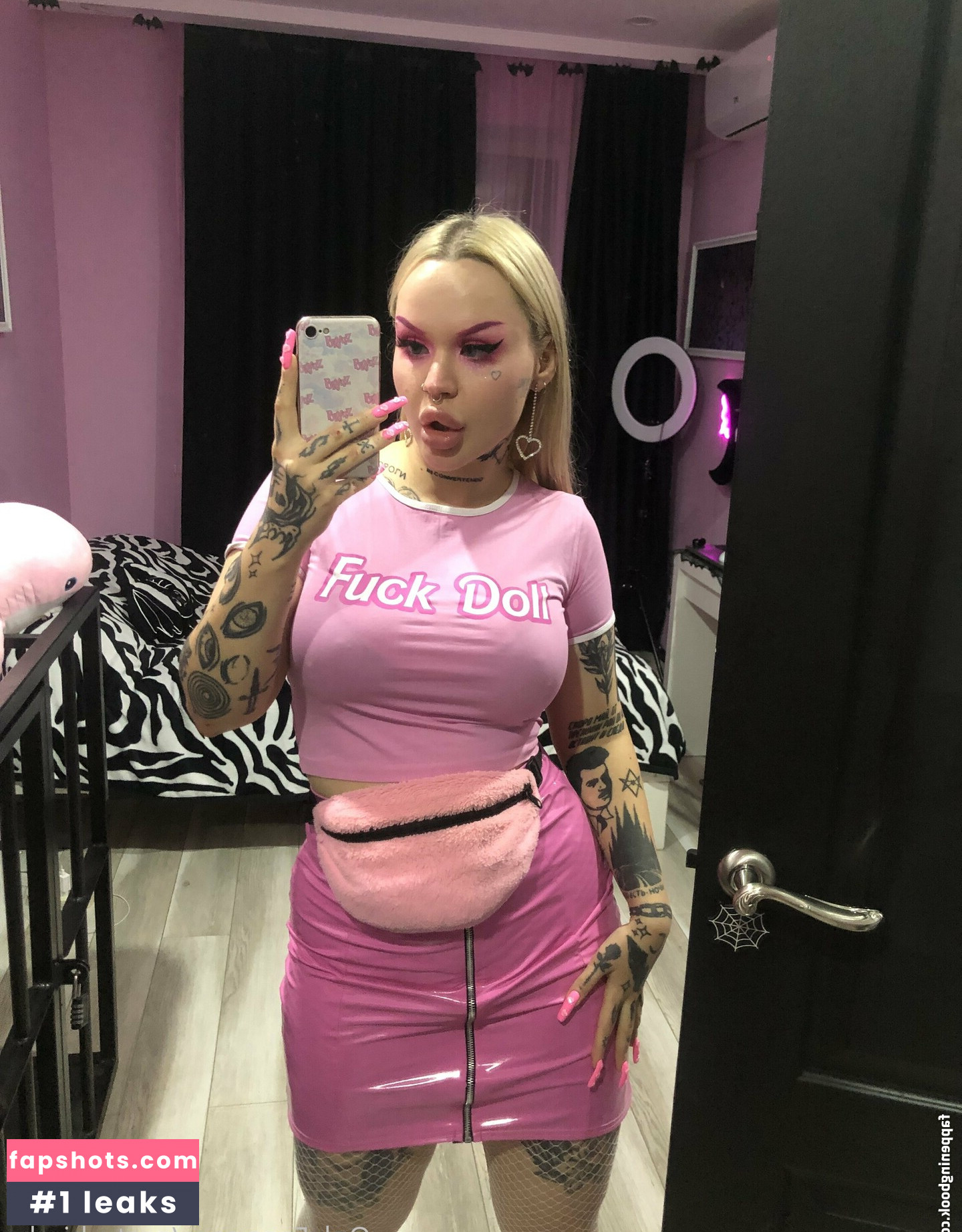 nasty_bimbo gallery photo #196