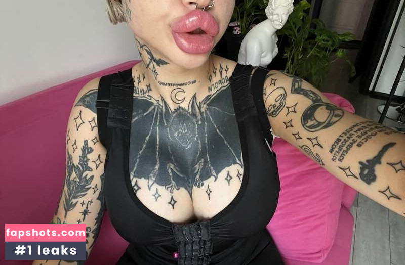 nasty_bimbo gallery photo #24