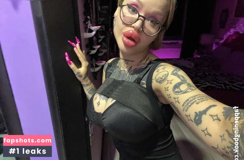 nasty_bimbo gallery photo #28