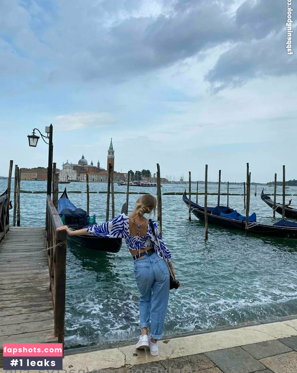 nastya_sun Nude Leaks OnlyFans Photos #9 - LeakJerk