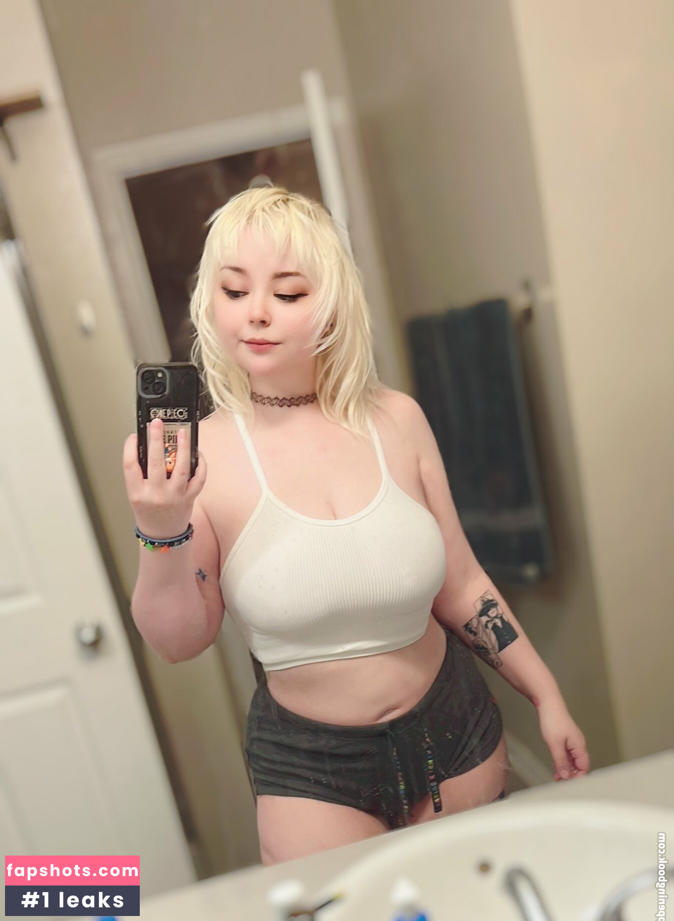 NastyMajesty gallery photo #7