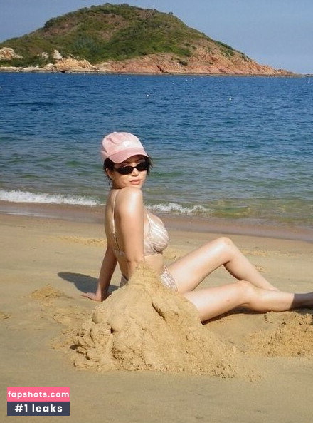 natabienzz gallery photo #2