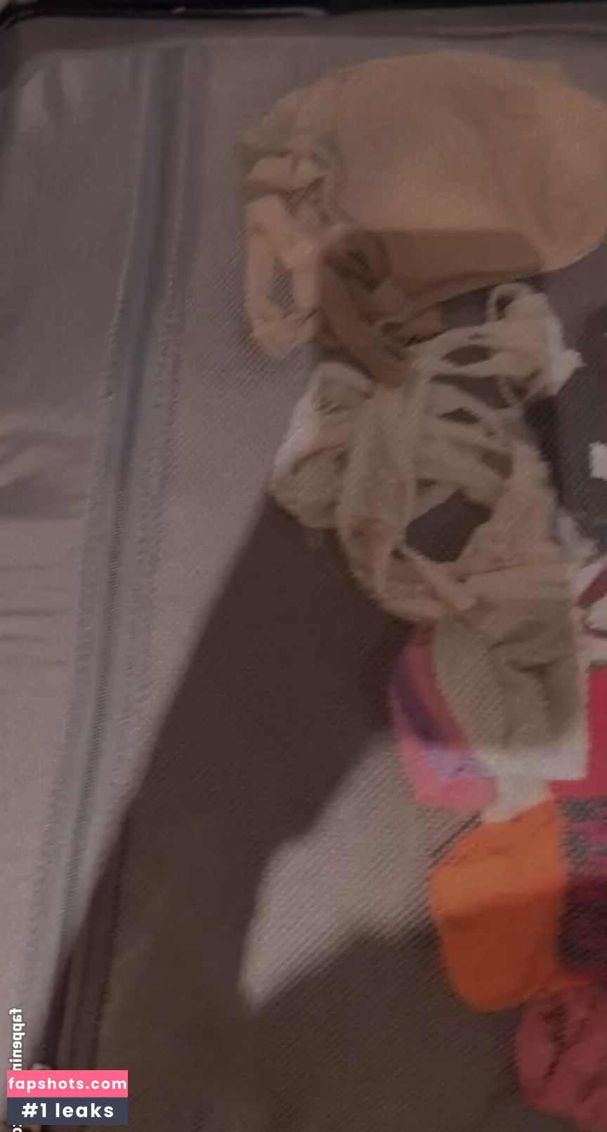 Natacha Fanganiello gallery photo #9