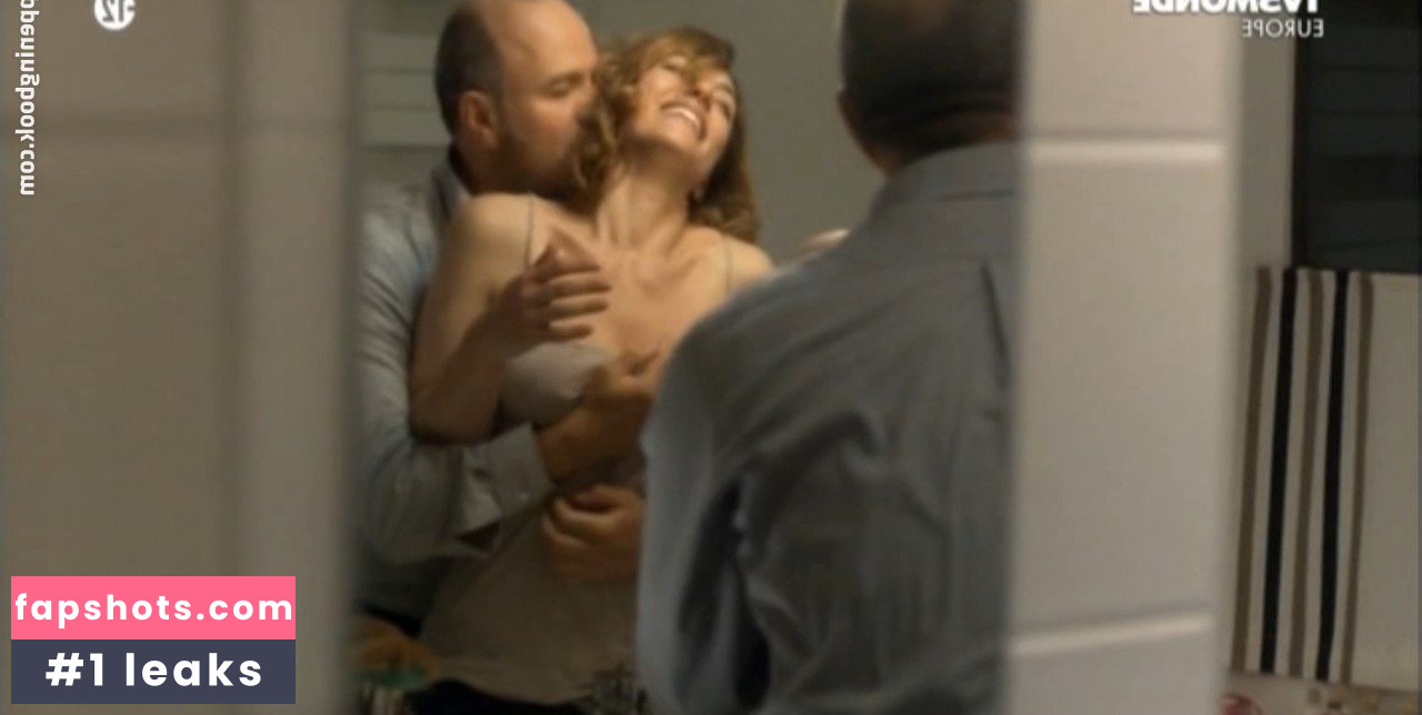 Natacha Lindinger gallery photo #17