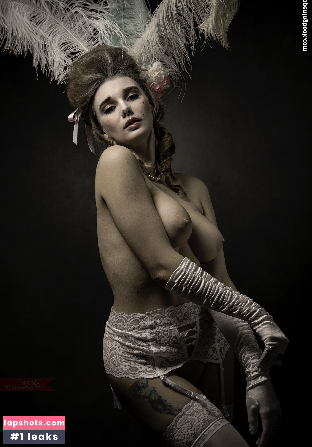 Natali Tihomirova gallery photo #105