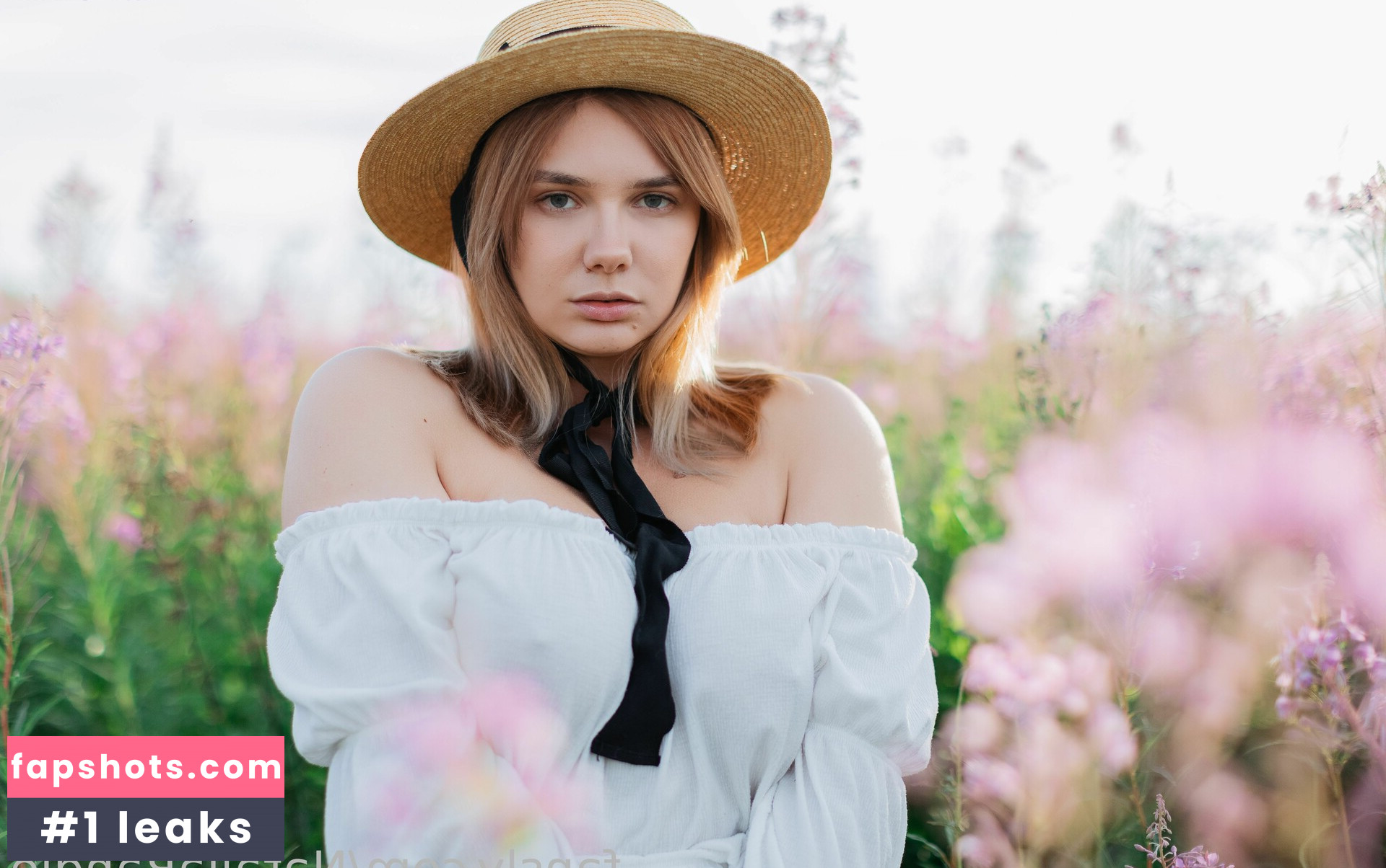 Natali Tihomirova gallery photo #184