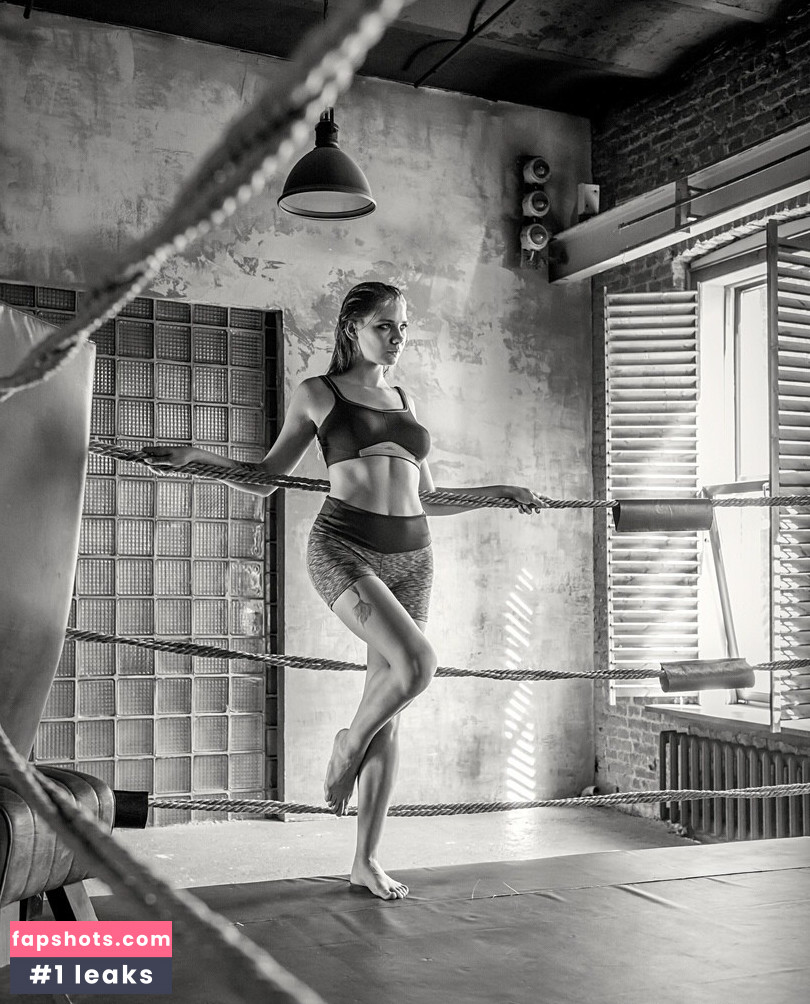 Natali Tihomirova gallery photo #210