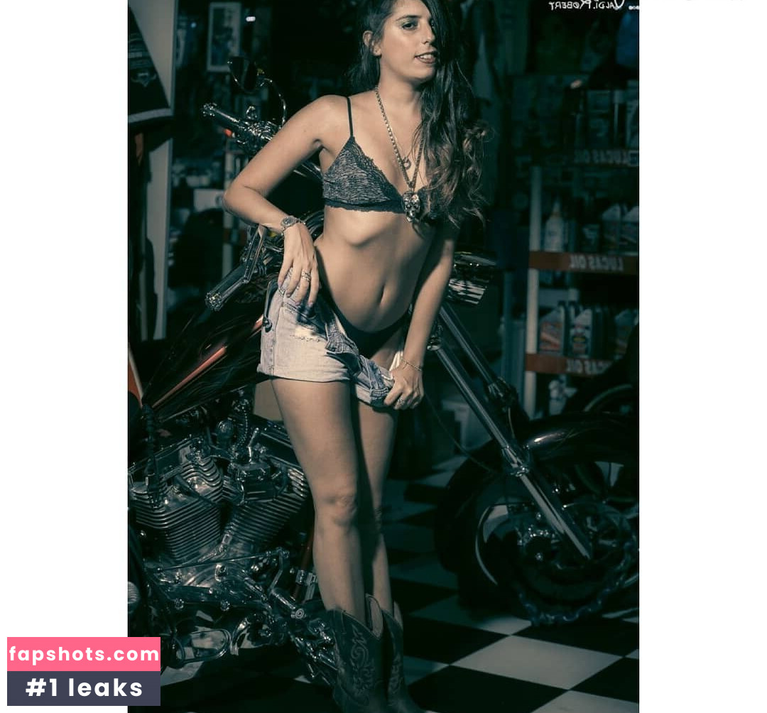 Natali Veksler gallery photo #3