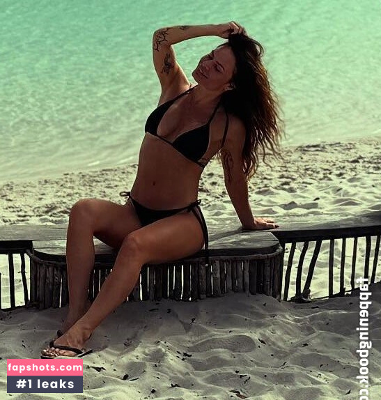 Natalia Casassola Nude Leaks OnlyFans Photos #15 - LeakJerk