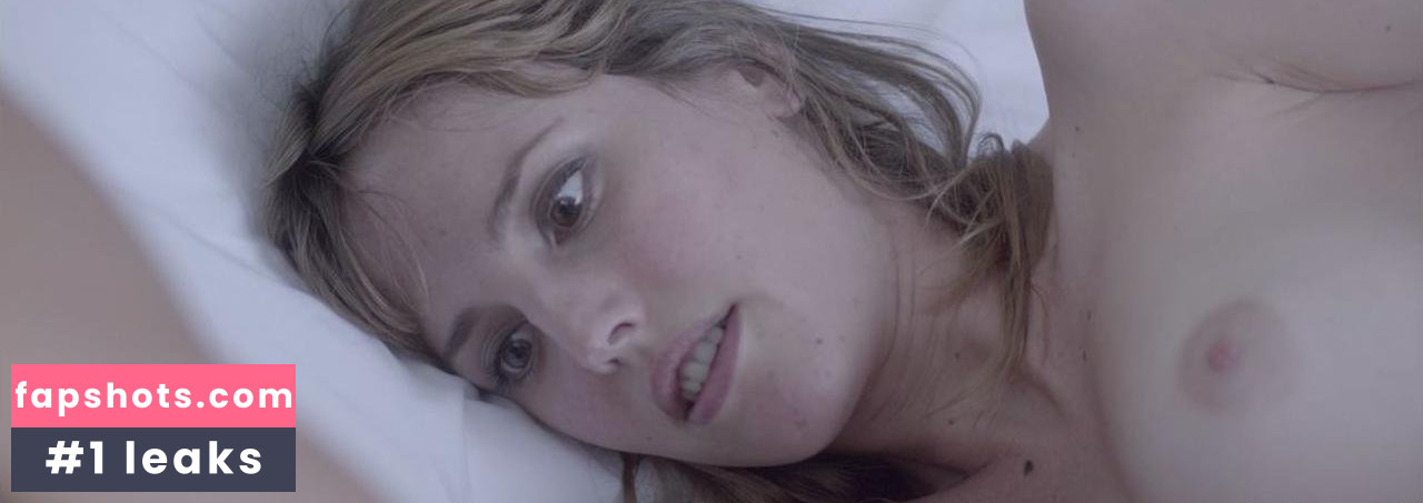 Natalia de Molina gallery photo #8