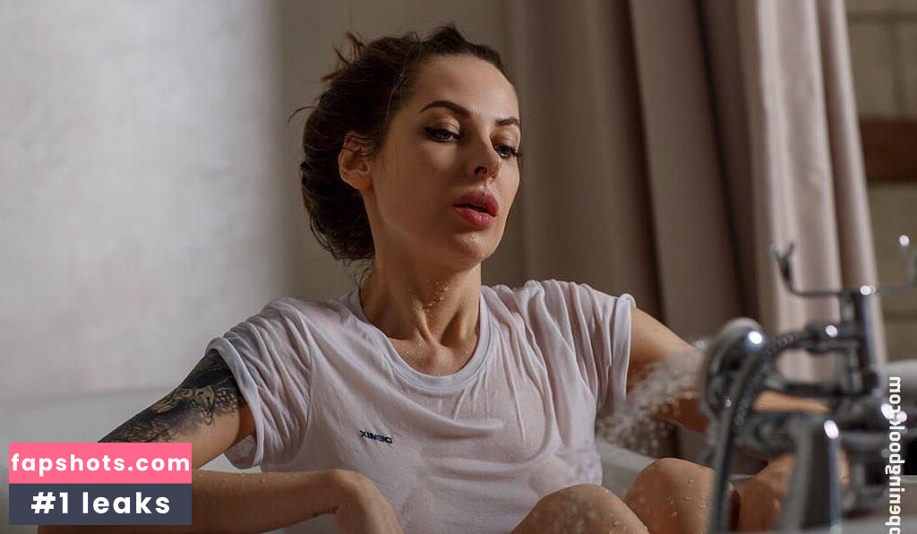 Natalia Krasnova gallery photo #9