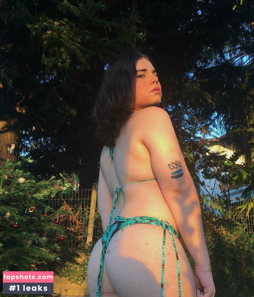 Natalia Soares gallery photo #4