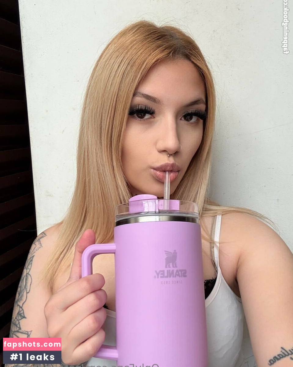 natalia.tsolakii gallery photo #3