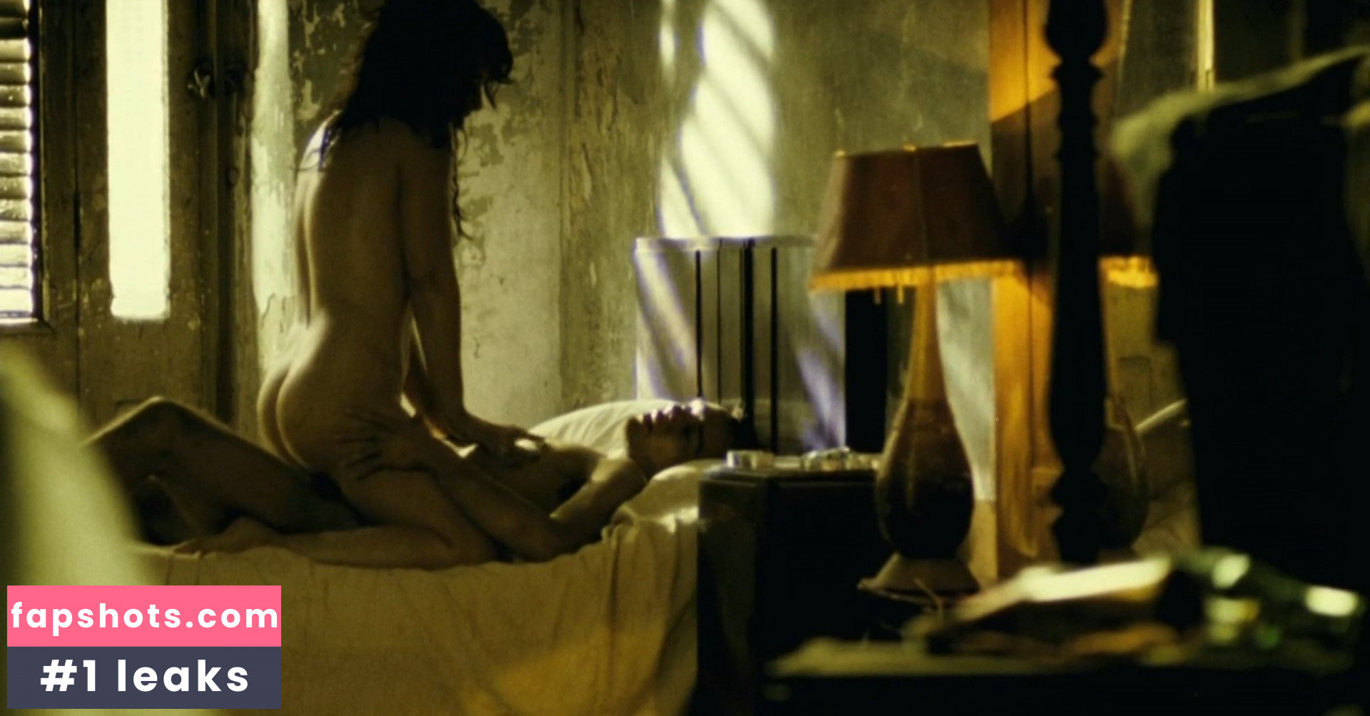 Natalia Verbeke gallery photo #28