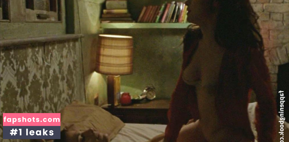 Natalia Verbeke gallery photo #62