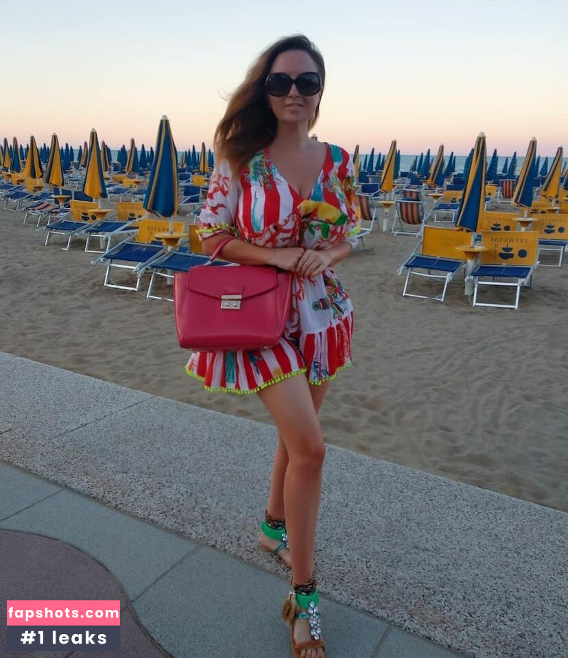 Natalia Zanellati gallery photo #31