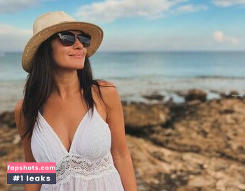 Natalie Anderson gallery photo #25