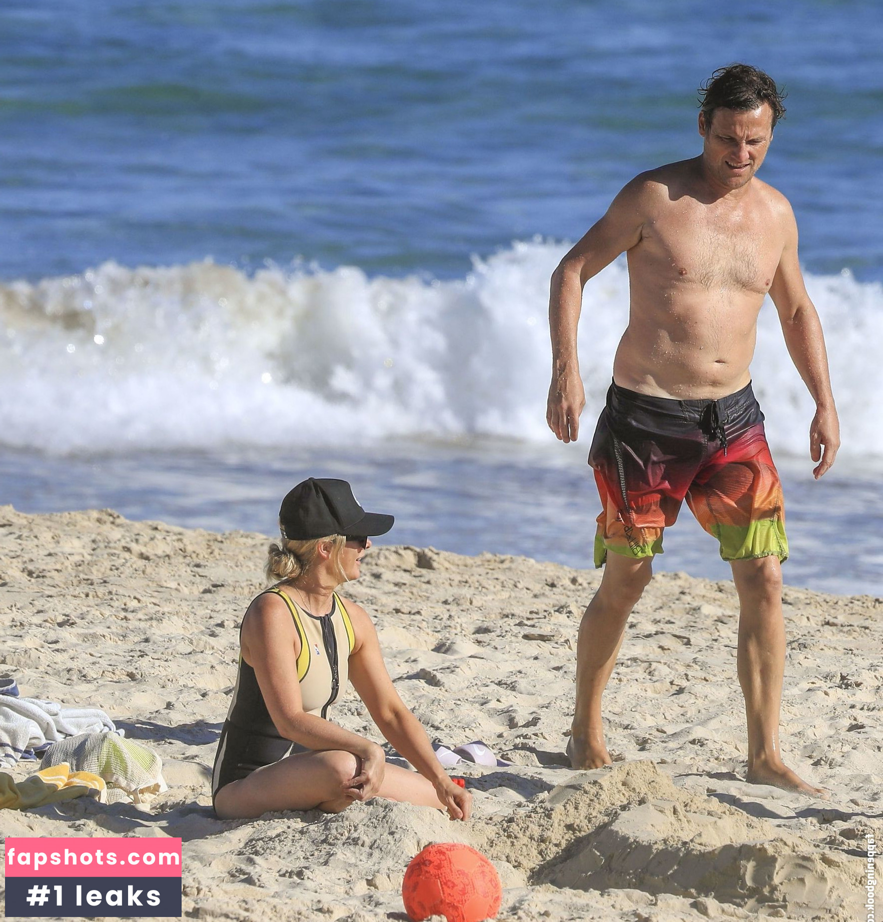 Natalie Bassingthwaighte gallery photo #23