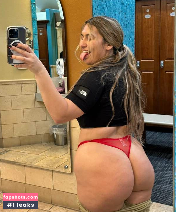 Natalie Cabral gallery photo #18