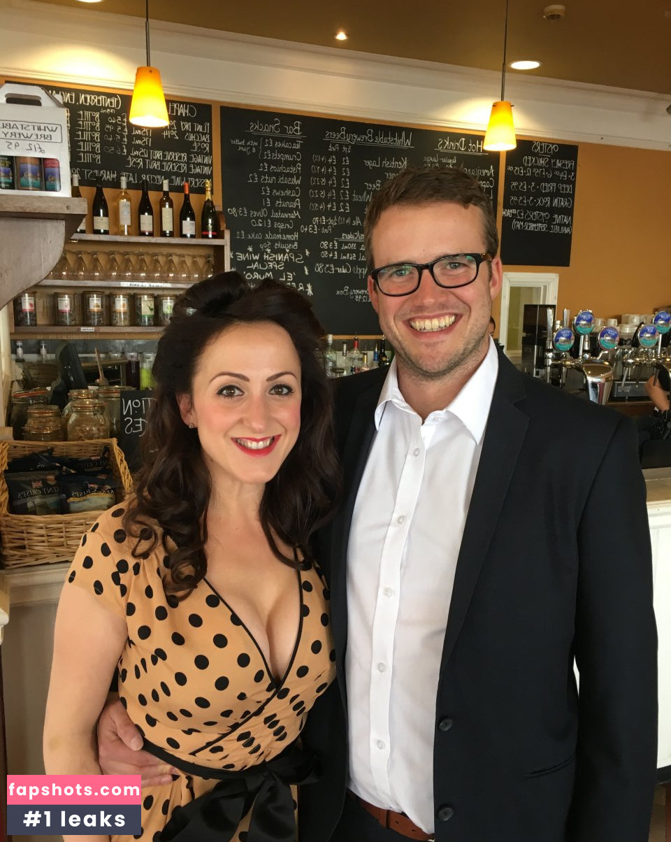 Natalie Cassidy gallery photo #15